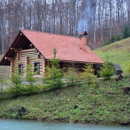 Комплекс Скала Villa Serednye Vodyane Exterior photo