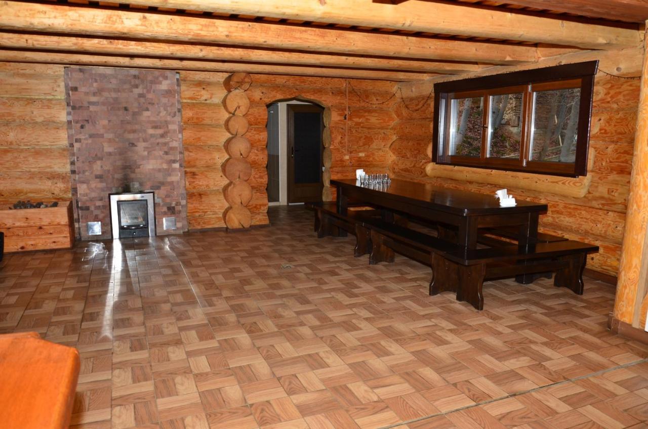 Комплекс Скала Villa Serednye Vodyane Exterior photo